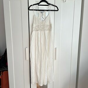 NWT Zara ivory macrame detail midi dress.